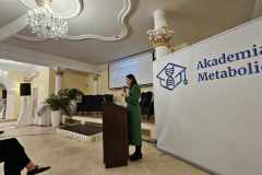 received_883072980191996