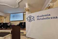 received_918465639619477