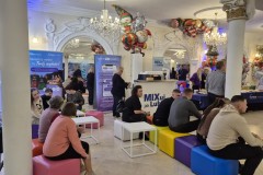 20251213_143305-Duze